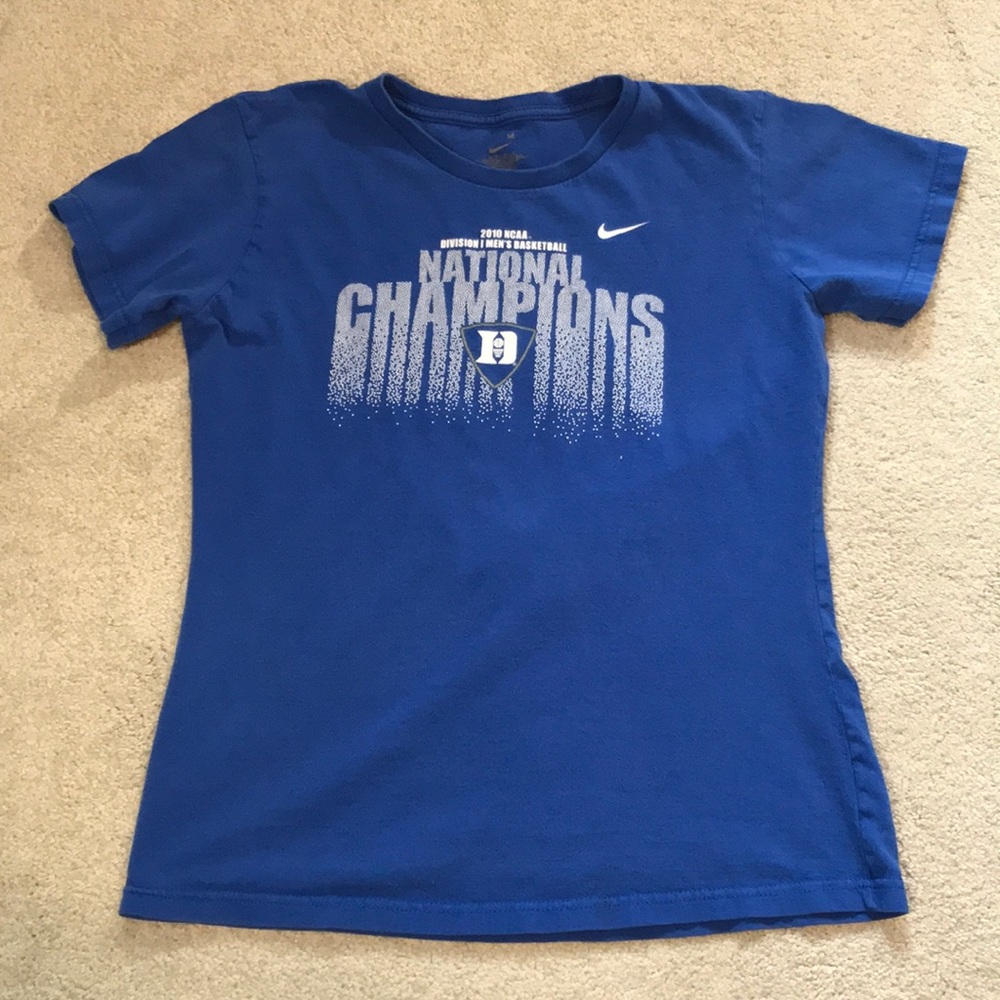 Duke blue 2010 men’s NCAA champions T-shirt size m